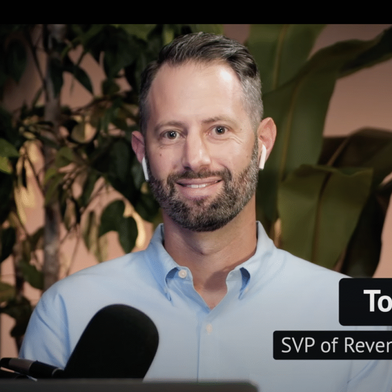 Flexpress' Tom Imboden speaks with ivelum about the impact of AI in digital media publishing